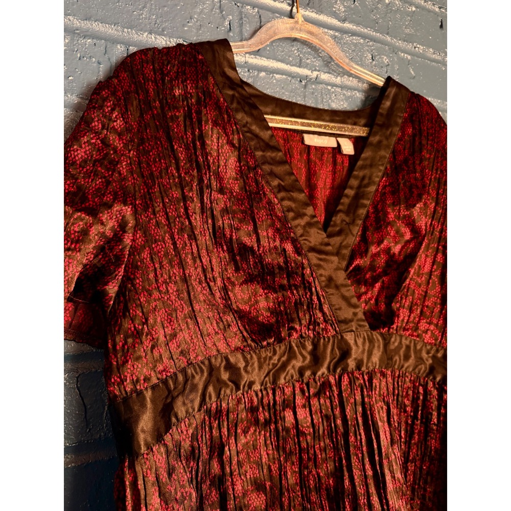 Y2K Satin Feel Womens Red Black Print Empire‎ Waist V-Neck Blouse Large, 
Apt 9 - Picture 3 of 5